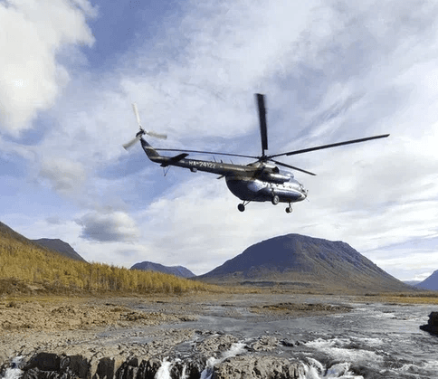 Вертолетная экскурсия на Иркиндинский водопад